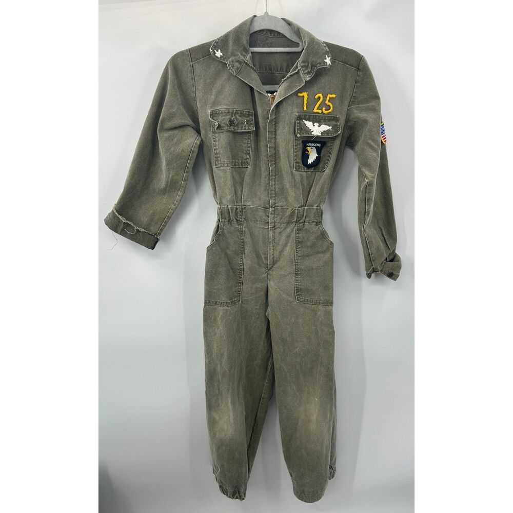 Vintage Flight Suit Mechanic Military Green Coveralls Patches Distressed M 10-12